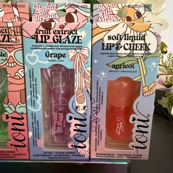 🆕🪷 IONI LIMITED EDITION 4-PIECE LIP & CHEEK SET. BRAND NEW IN BOX. - Picture 10 of 11